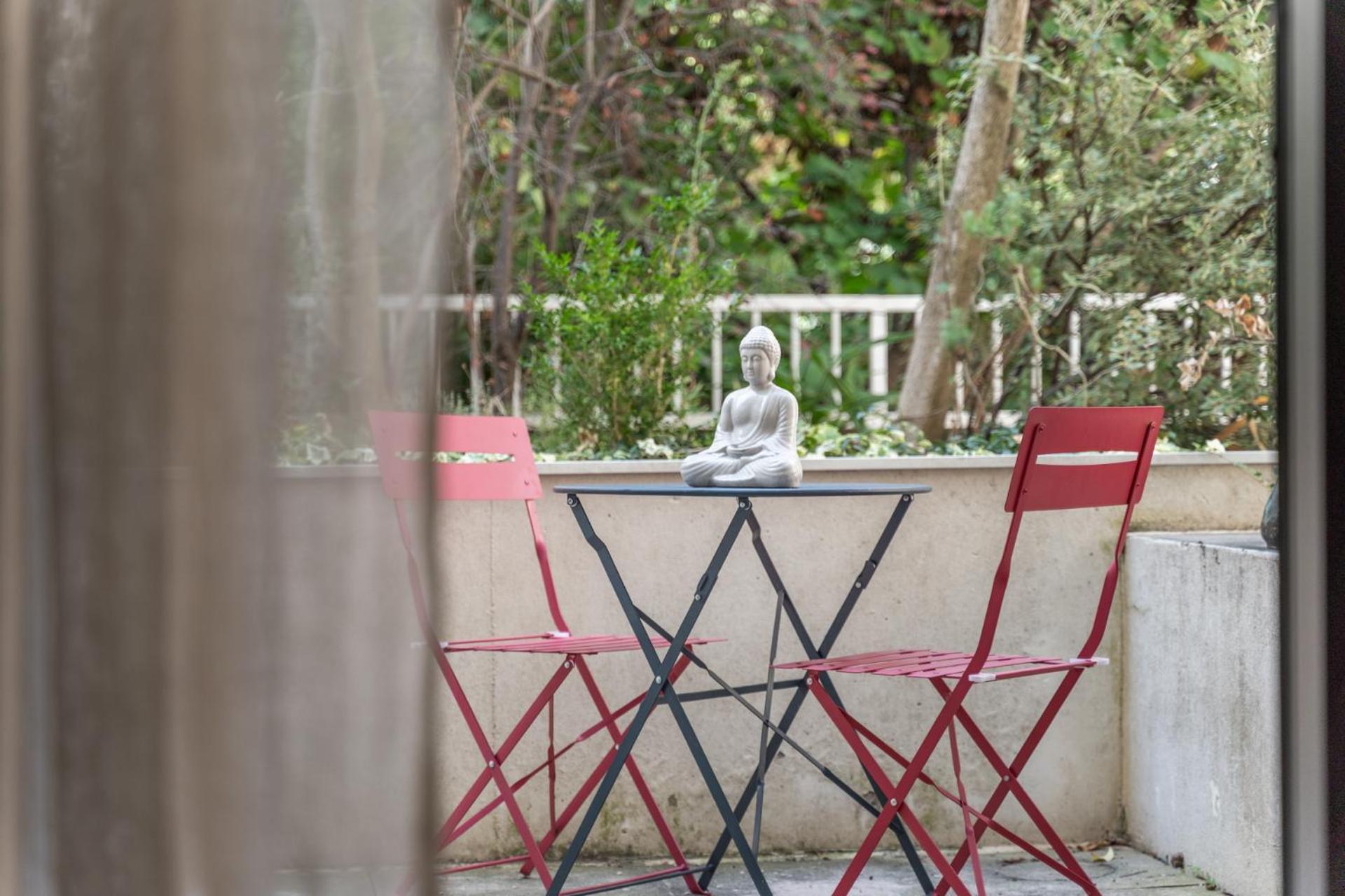 Place Dupuy, Clim, Parking, Terrasse Appartement *